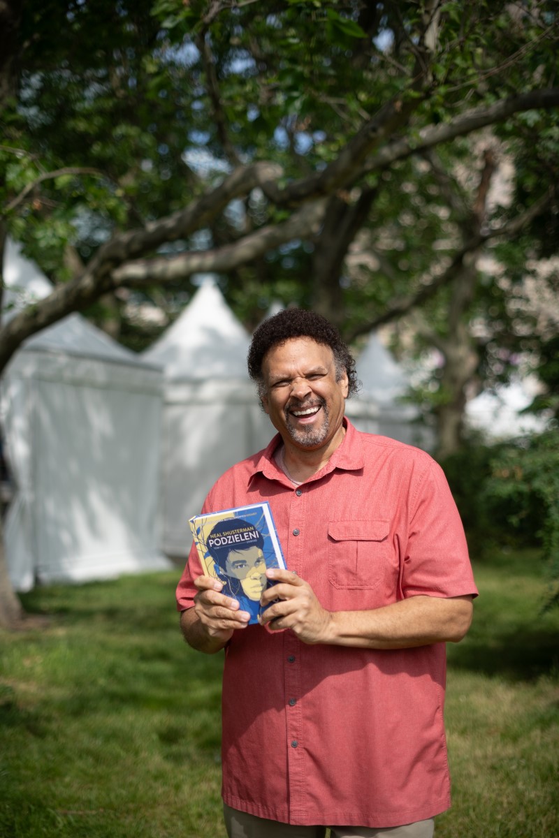 Neal Shusterman / fot. Kuba Celej