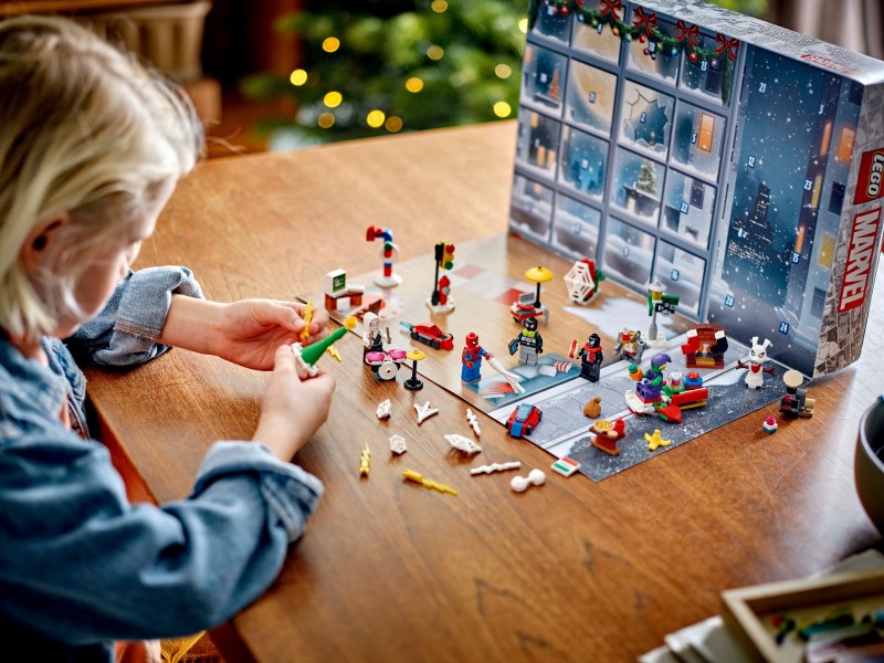 Kalendarz adwentowy LEGO Spider-Man 2024 