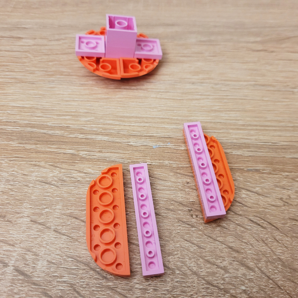 jak zbudować meduzę z lego?