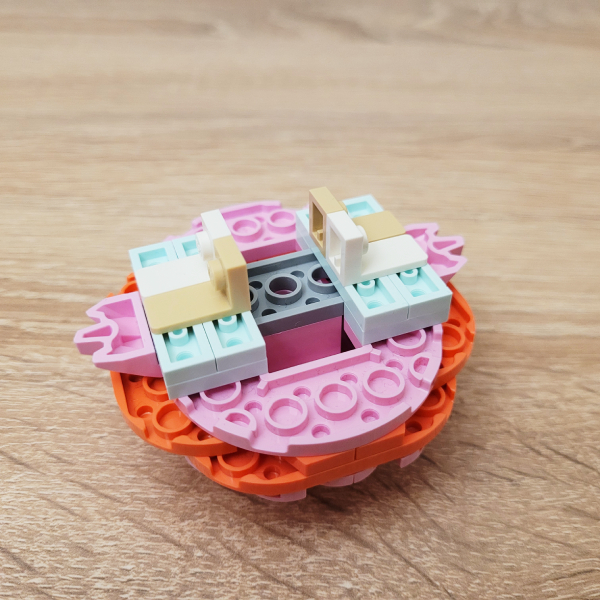 jak zbudować meduzę z lego?