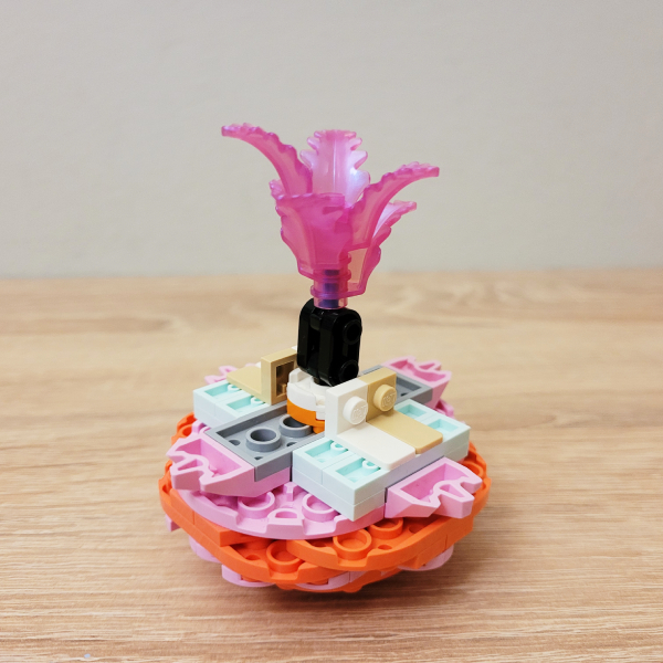 jak zbudować meduzę z lego?