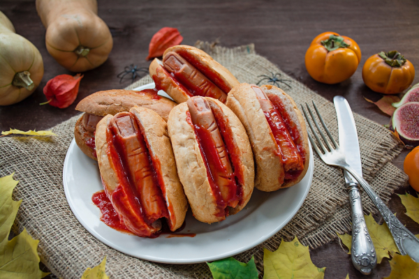 hot dogi przekąski na halloween